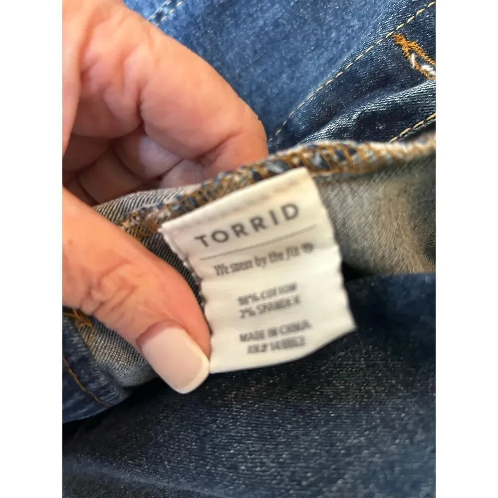 Torrid Women’s Denim Jean Jacket Size 2X Dark Wash Stretch Button Front Pockets